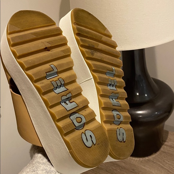 SOREL - Picture 10 of 10